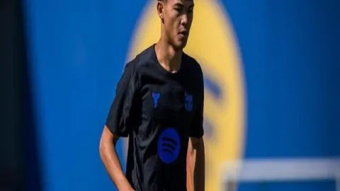 39岁俄罗斯辣妈练就火辣沙漏身形，分享7式核心肌群锻炼法，塑造迷人曲线