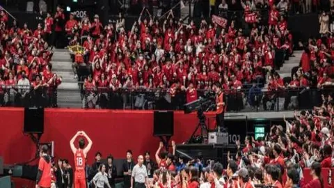 埃基蒂克分享：与历史最佳梅西并肩的难忘体验